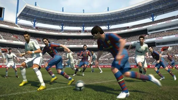 game thể thao - Pro Evolution Soccer (PES)